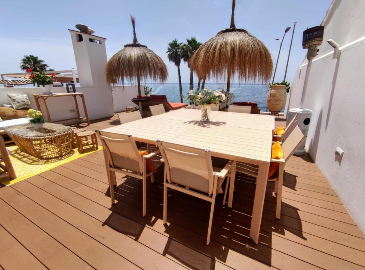 Suite Deluxe Face Mer Apart Malaga Exterior photo