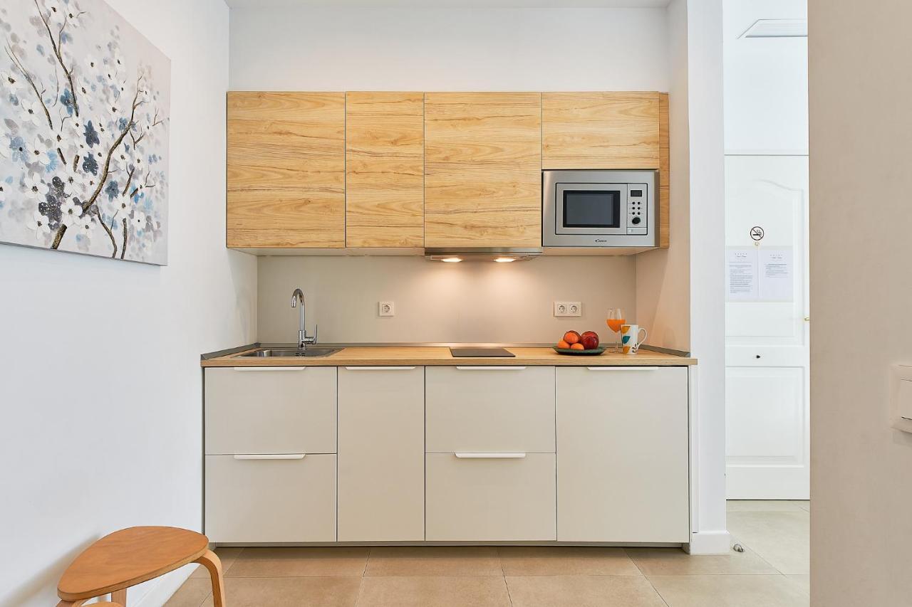 Suite Deluxe Face Mer Apart Malaga Exterior photo